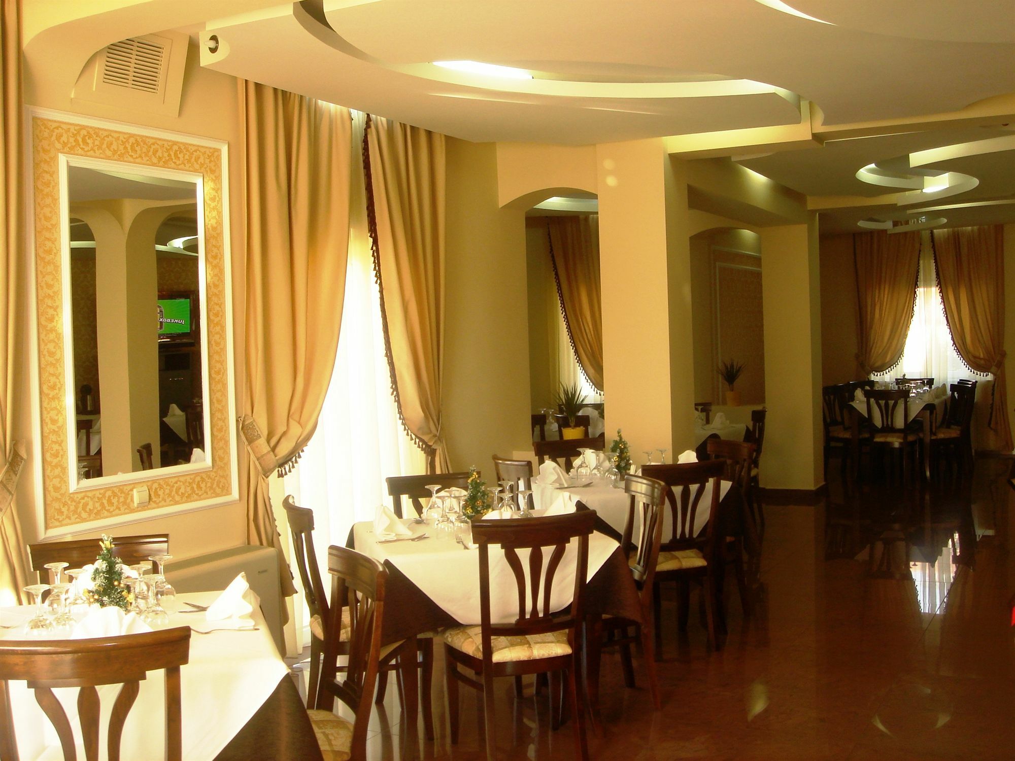 Hotel Imperial Timisoara Exterior photo